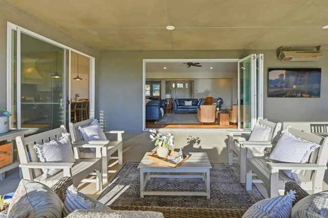 $1,498,747 | 2263 Corner Creek Lane, Fallbrook, CA 92028