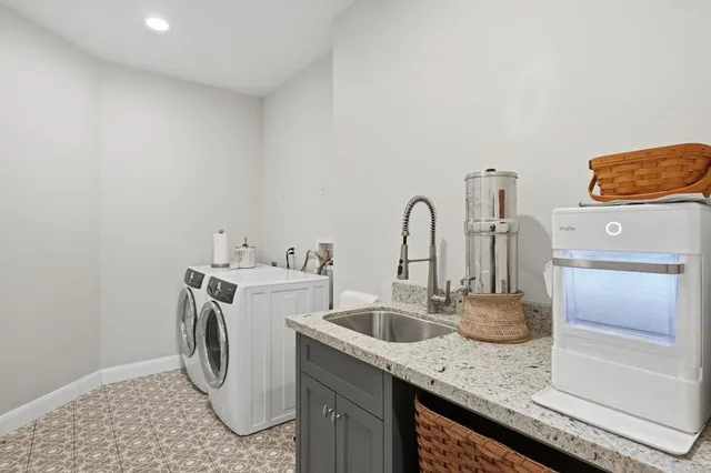 $1,498,747 | 2263 Corner Creek Lane, Fallbrook, CA 92028