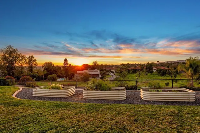 $1,498,747 | 2263 Corner Creek Lane, Fallbrook, CA 92028