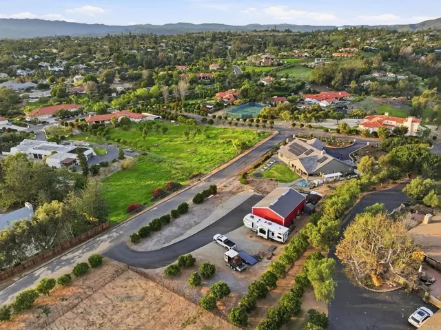 $1,498,747 | 2263 Corner Creek Lane, Fallbrook, CA 92028