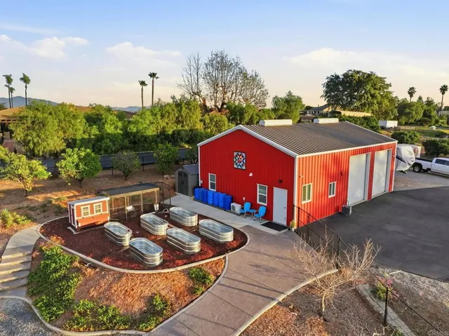 $1,498,747 | 2263 Corner Creek Lane, Fallbrook, CA 92028