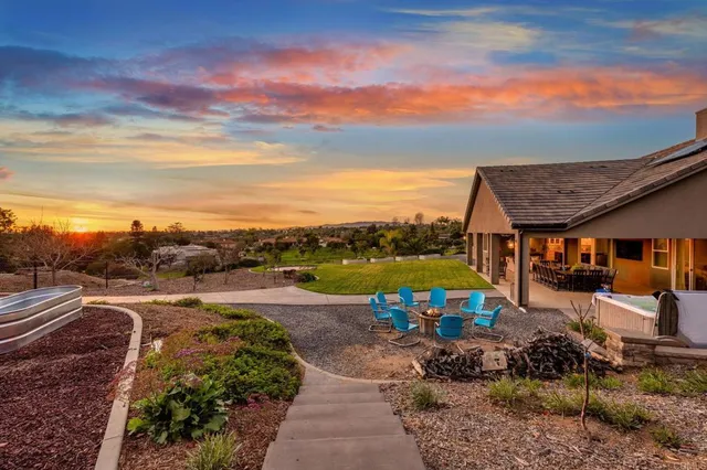 $1,498,747 | 2263 Corner Creek Lane, Fallbrook, CA 92028