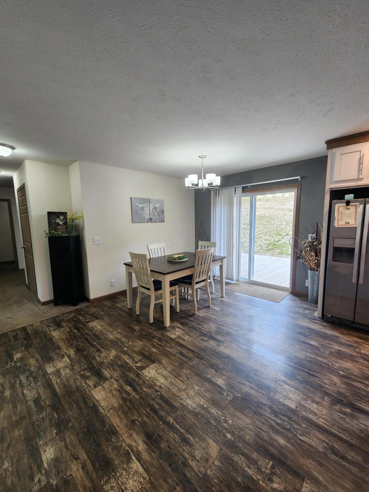 16549 Fast Road Laurelville, OH 43135 - Photo 16 of 40 Formal dining