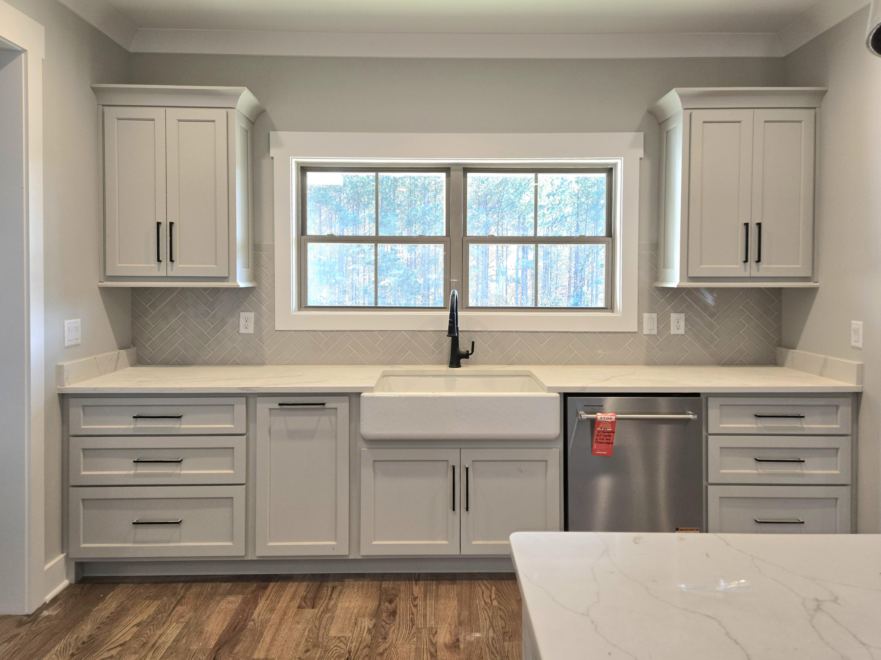 1646 Ritz Way, Unit 4 Soddy Daisy, TN 37379 - Photo 17 of 62 1000077574