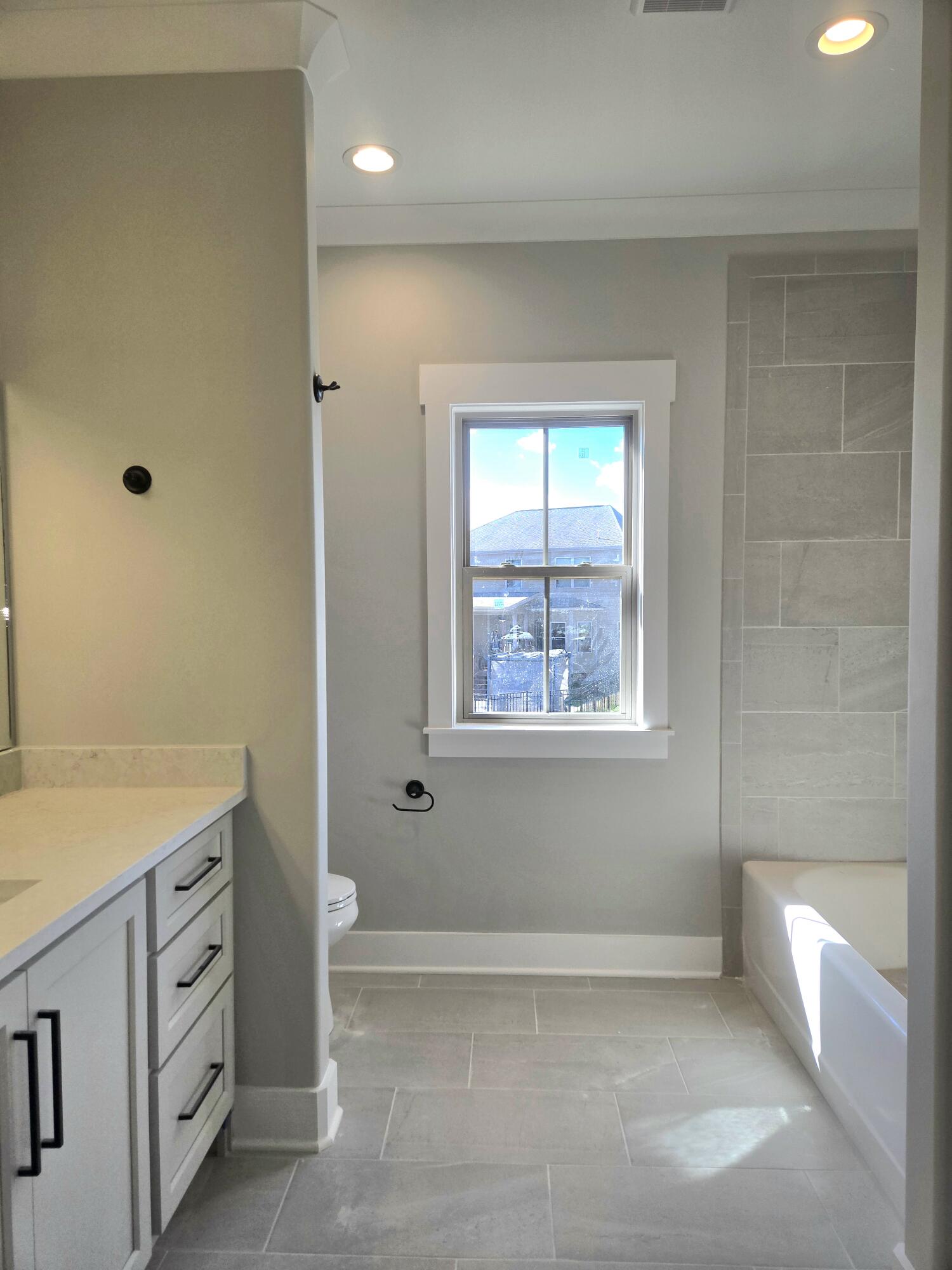 1646 Ritz Way, Unit 4 Soddy Daisy, TN 37379 - Photo 20 of 62 1000077581