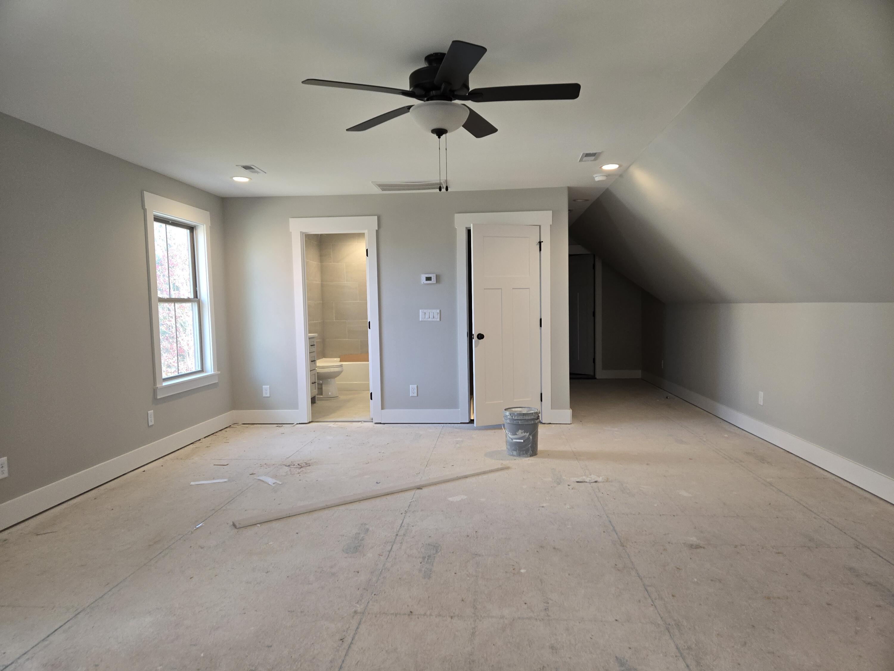 1646 Ritz Way, Unit 4 Soddy Daisy, TN 37379 - Photo 39 of 62 1000077605