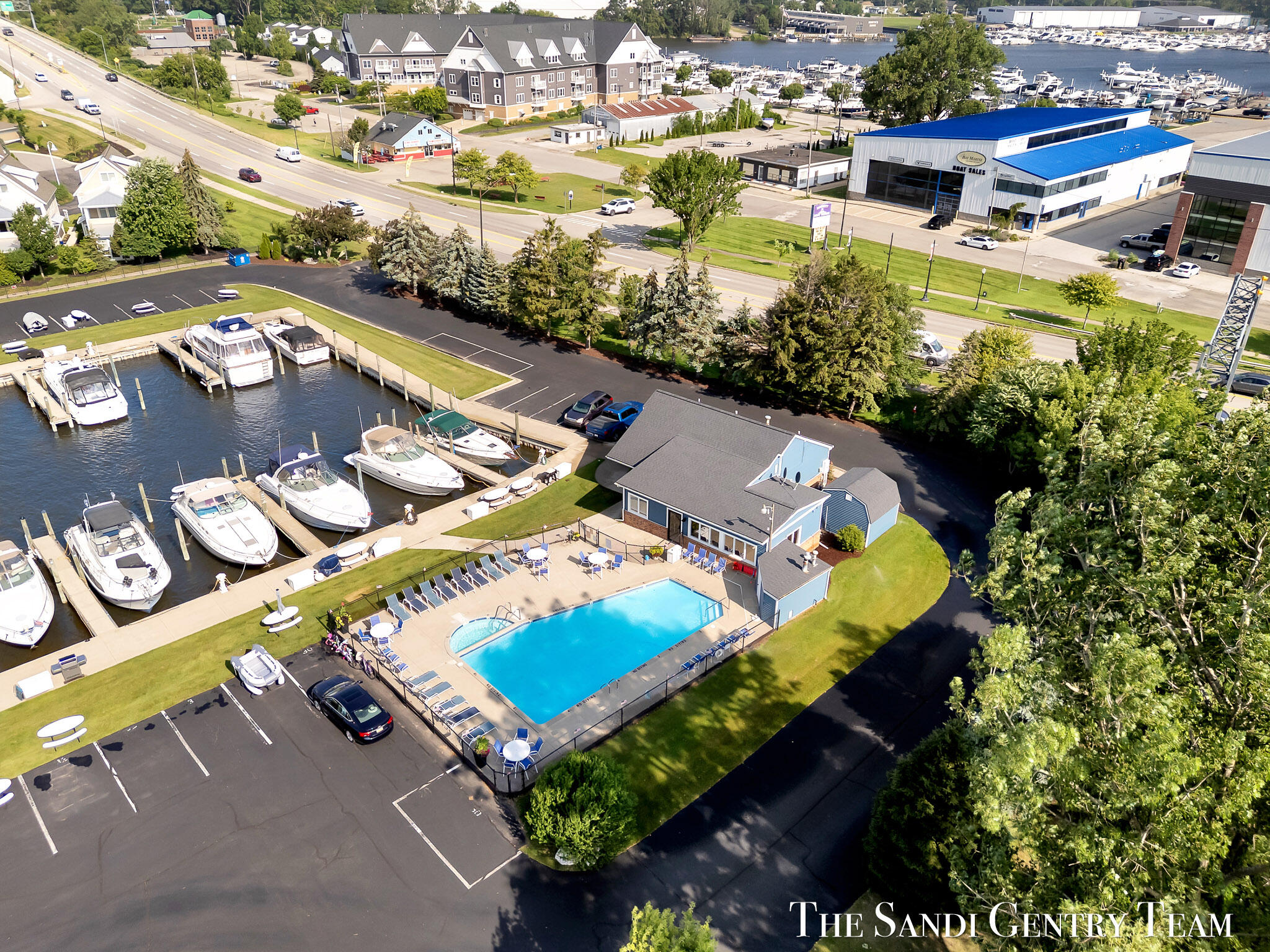 910 West Savidge Street, Unit 39 Spring Lake, MI 49456 - Photo 12 of 17 DJI_20260630095631_0272_D