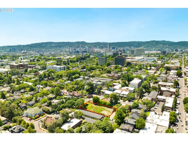 $650,000 | 2226 Northeast Weidler Street, Portland, OR 97232