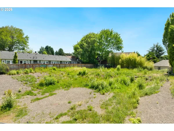 $650,000 | 2226 Northeast Weidler Street, Portland, OR 97232