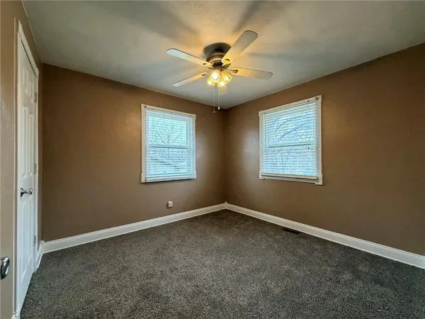 $169,500 | 701 West Ohio Street, Clinton, MO 64735