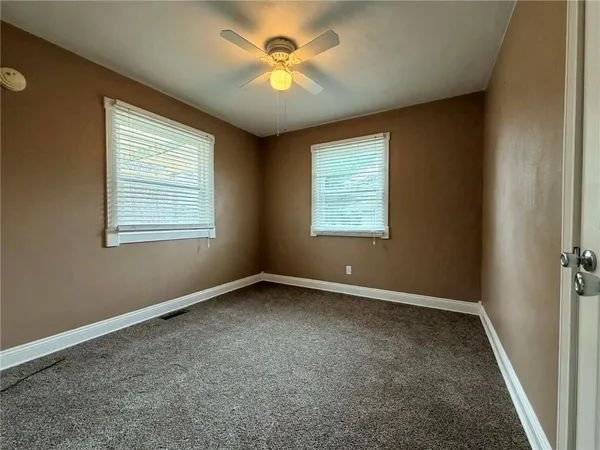 $169,500 | 701 West Ohio Street, Clinton, MO 64735
