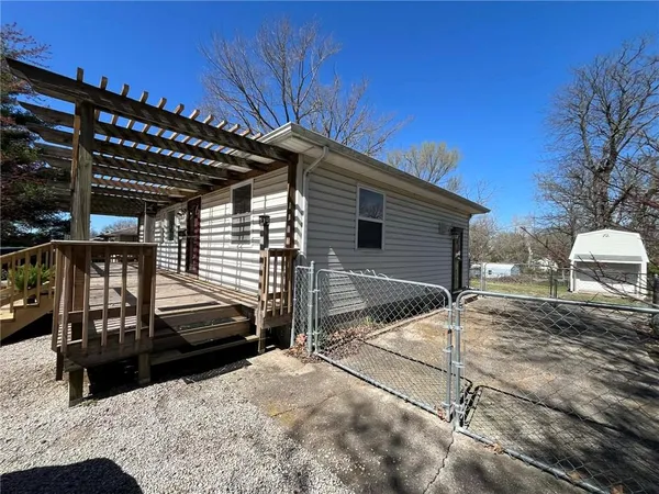 $169,500 | 701 West Ohio Street, Clinton, MO 64735