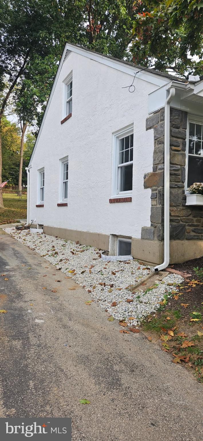 505 Glendale Road Havertown, PA 19083 - Photo 6 of 34
