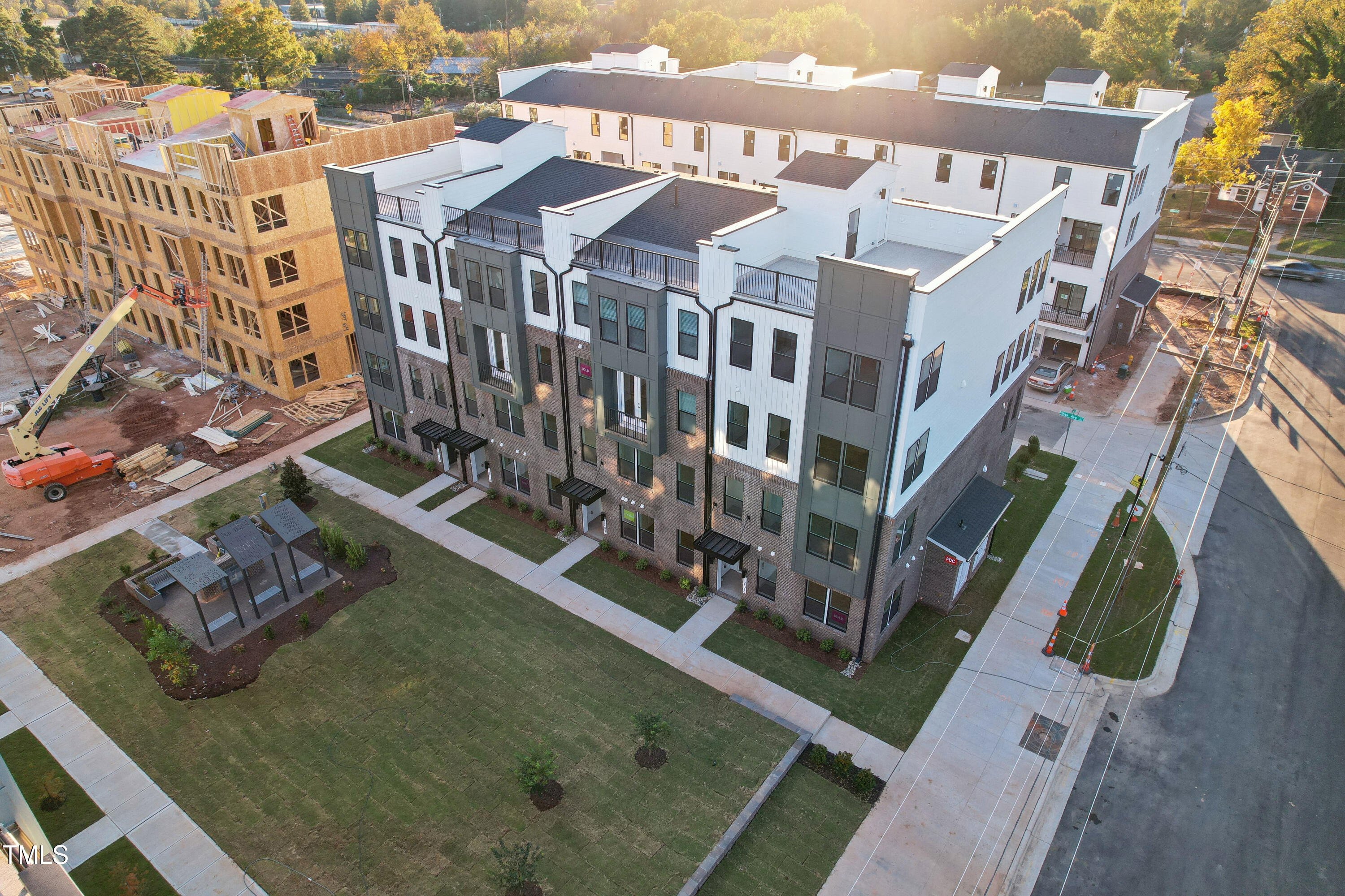 1238 Coach Sta Alley, Unit 101 Raleigh, NC 27601 - Photo 2 of 26 P_RAL_GRY_NHD_AER_8