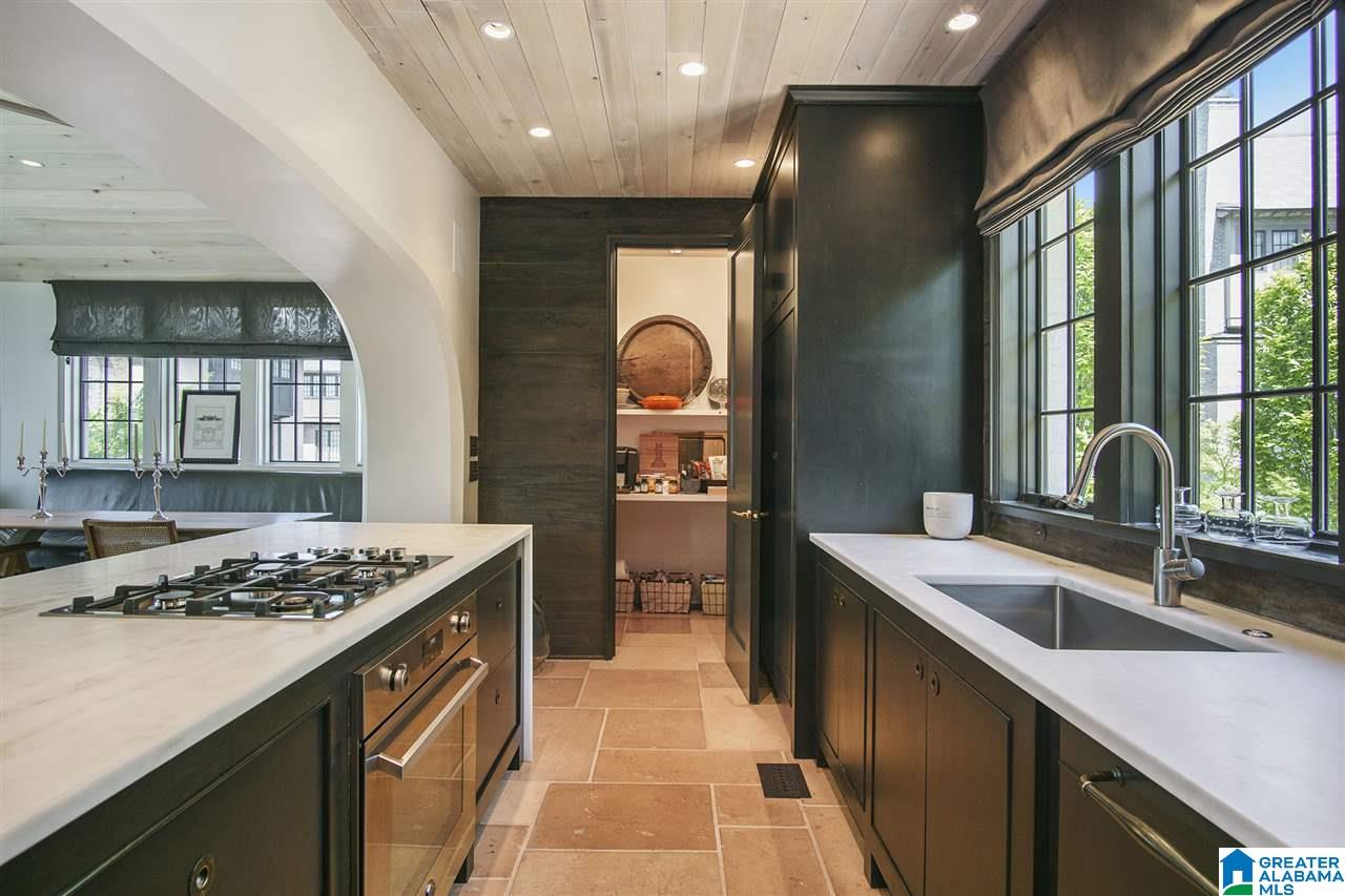 104 Abbey Road Birmingham, AL 35205 - Photo 17 of 50