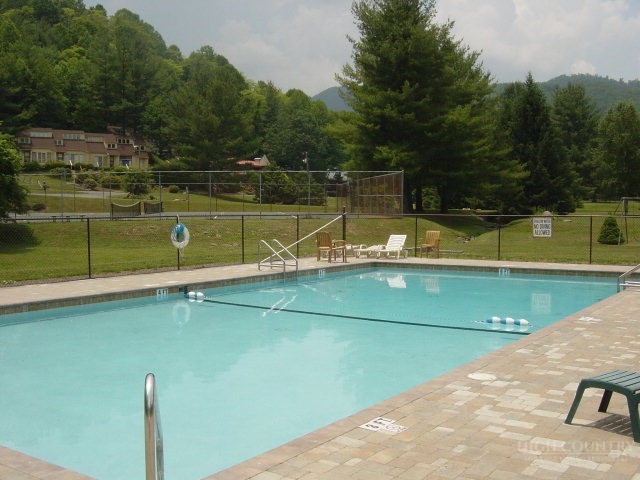 430 Laurel Ridge Banner Elk, NC 28604 - Photo 37 of 39