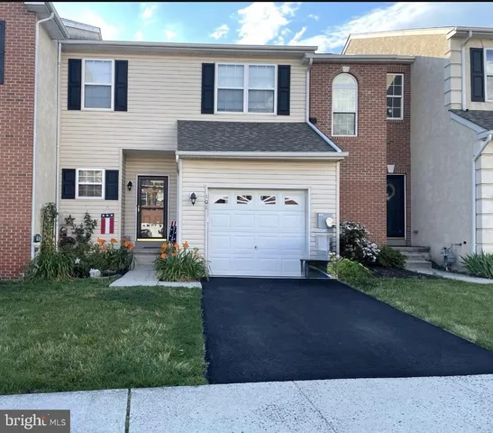 $375,000 | 101 Green View Drive, Pottstown, PA 19464