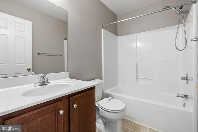 $375,000 | 101 Green View Drive, Pottstown, PA 19464