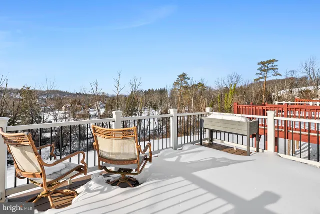 $375,000 | 101 Green View Drive, Pottstown, PA 19464