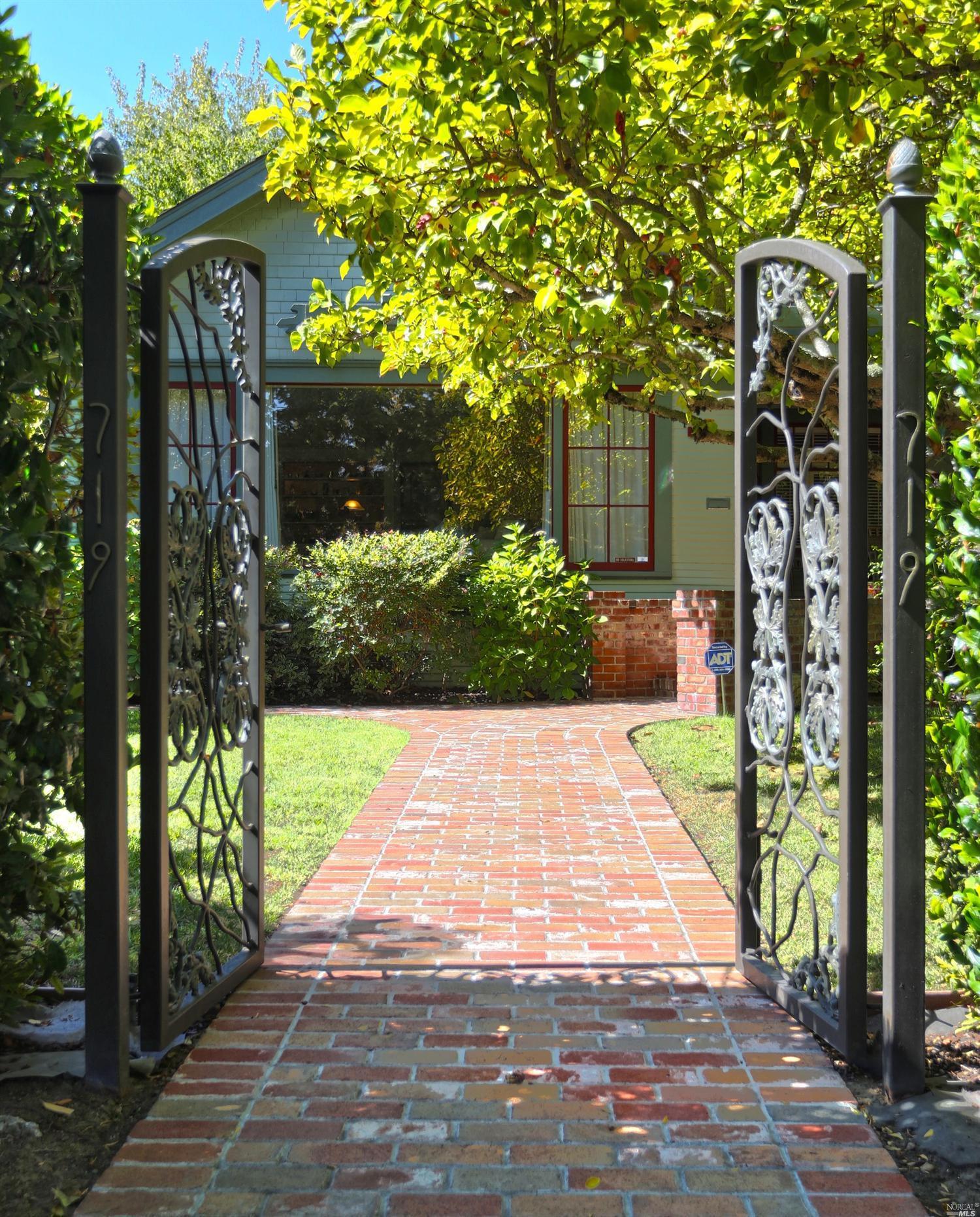 Front Gate Entrance to 719 Spring Street