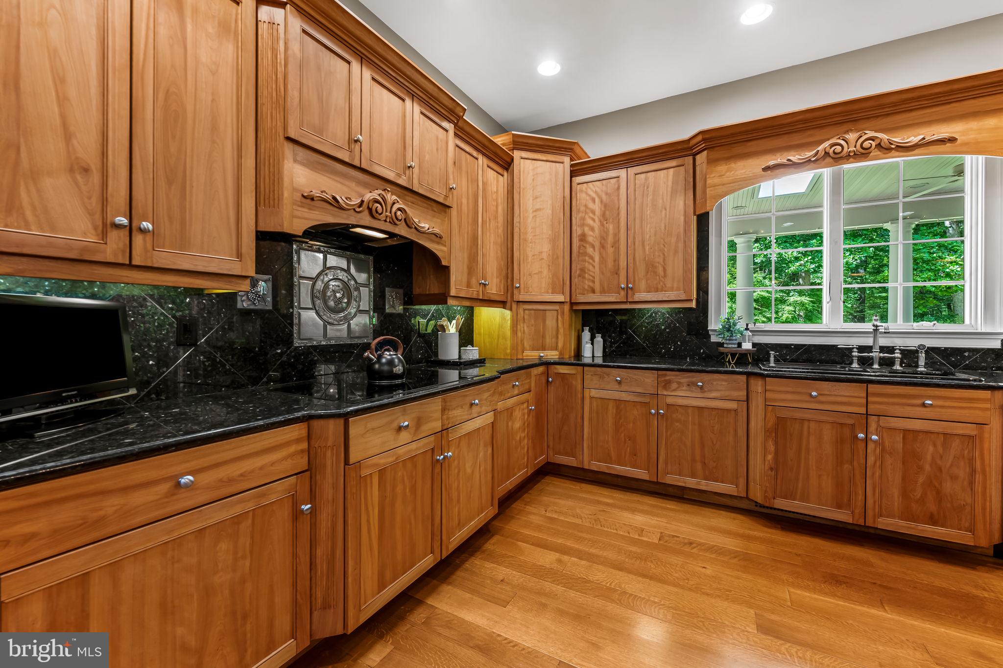 2214 Blue Mt Road Monkton, MD 21111 - Photo 17 of 68 Custom Red Birch Cabinets & Induction Cooktop