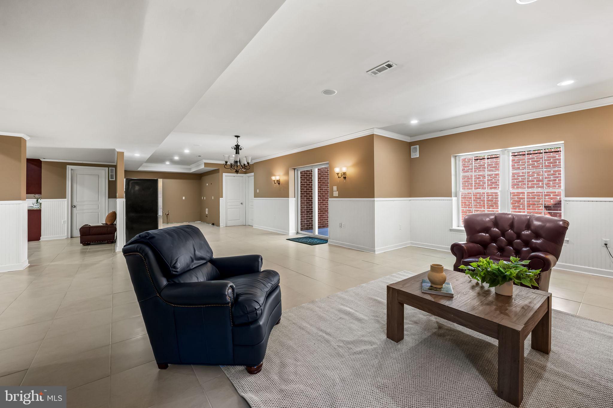 2214 Blue Mt Road Monkton, MD 21111 - Photo 56 of 68 a lobby with furniture and a potted plant