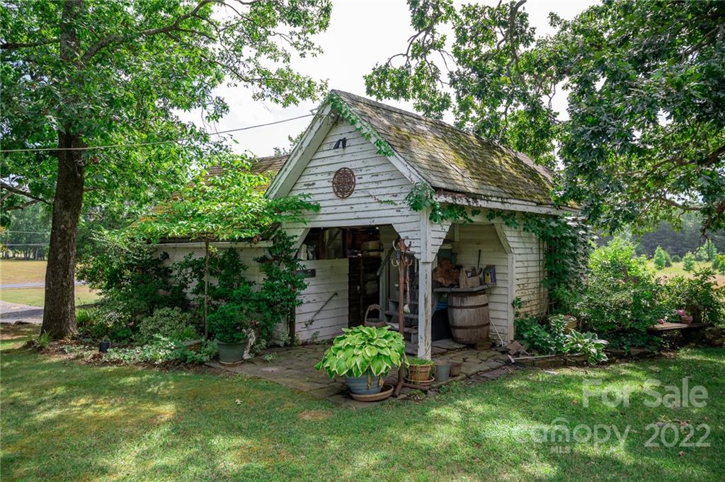 1905 Dutch Road Mount Pleasant, NC 28124 - Photo 24 of 48 Gallery Image 24
