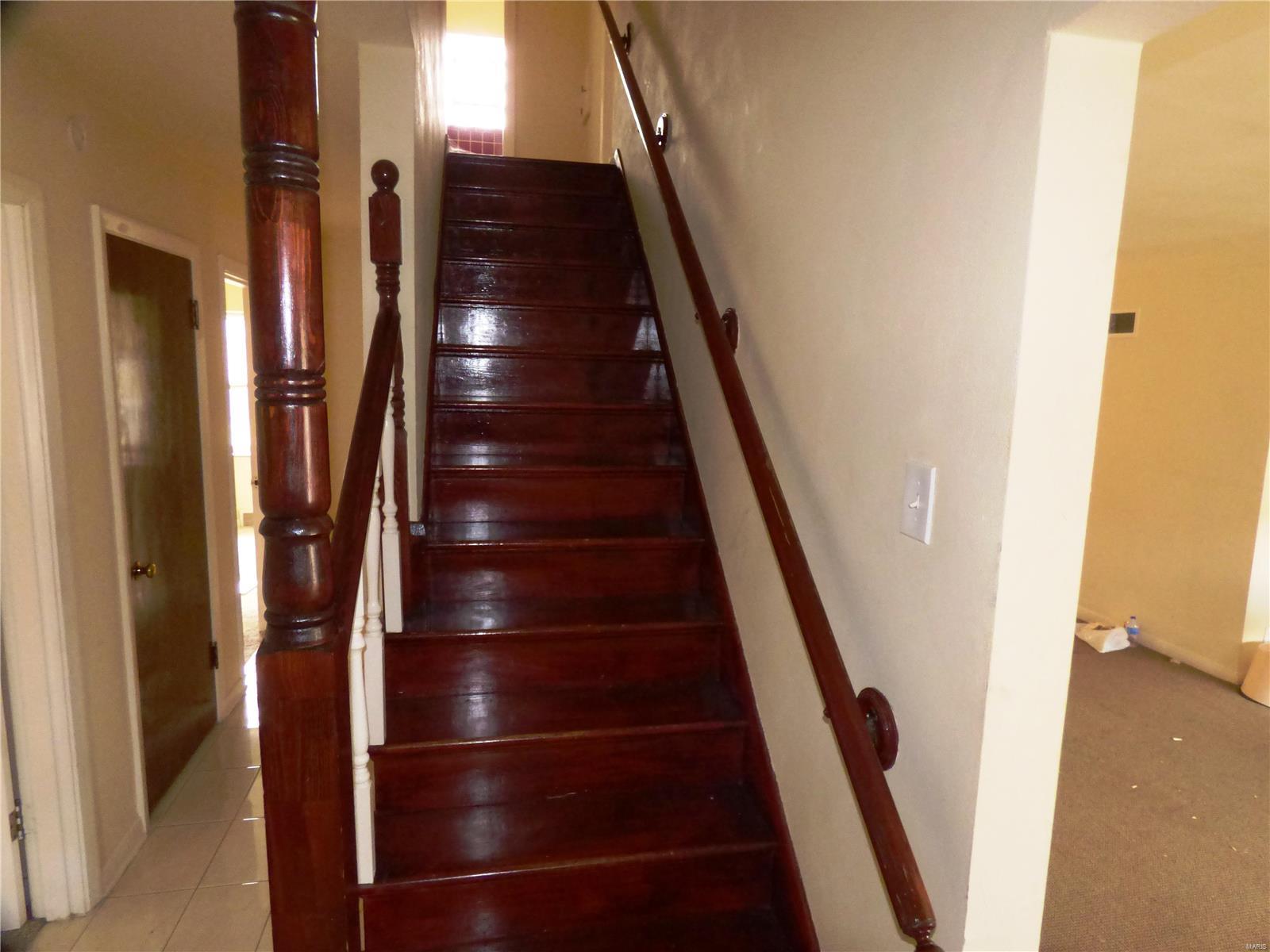 8300 Natural Bridge Road St. Louis, MO 63121 - Photo 11 of 22