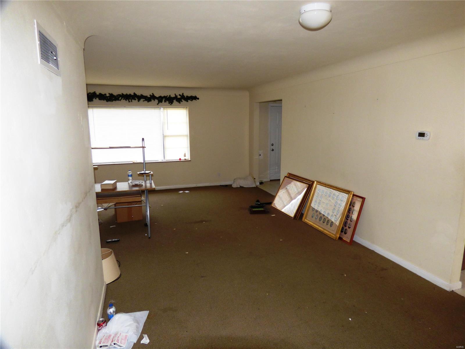 8300 Natural Bridge Road St. Louis, MO 63121 - Photo 6 of 22