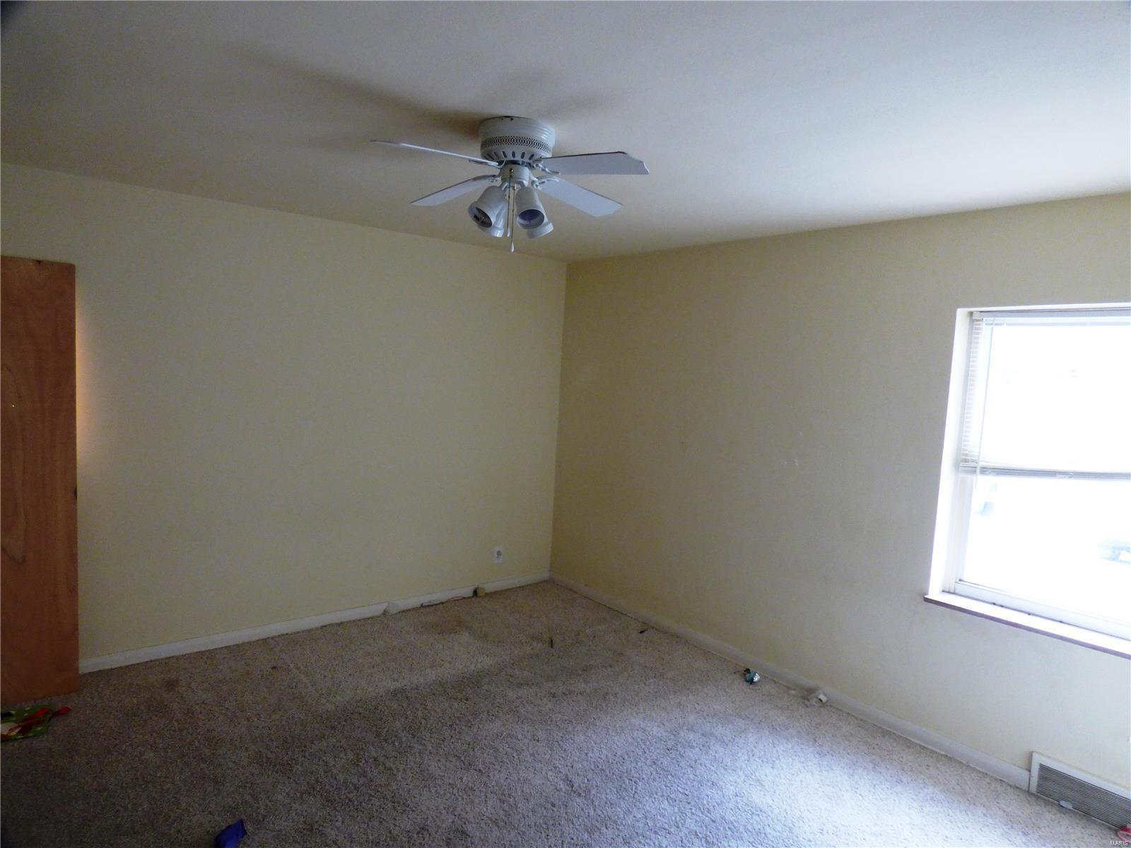 8300 Natural Bridge Road St. Louis, MO 63121 - Photo 9 of 22