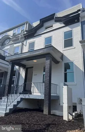 $4,395 | 3552 Warder Street Northwest, Unit 2, Washington, DC 20010