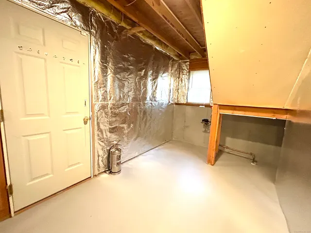 a view of a walk in closet