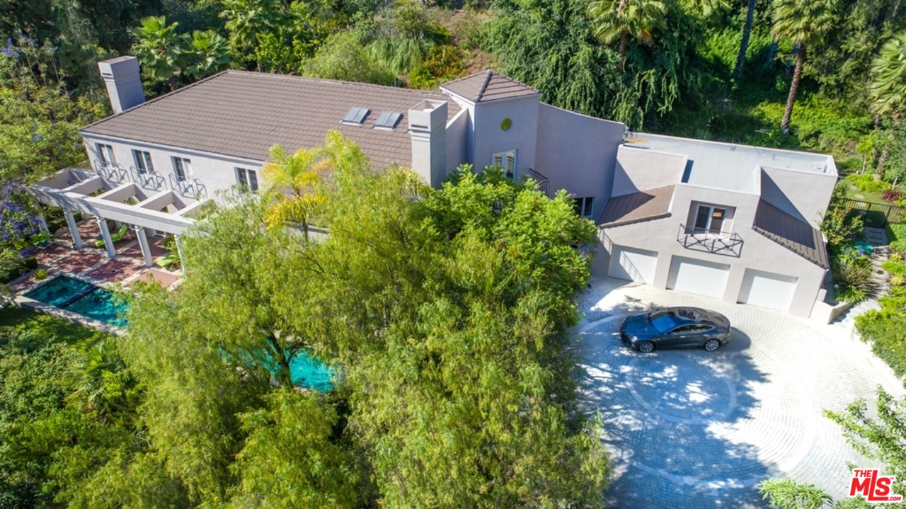 1265 Chateau Road Pasadena, CA 91105 - Photo 3 of 25