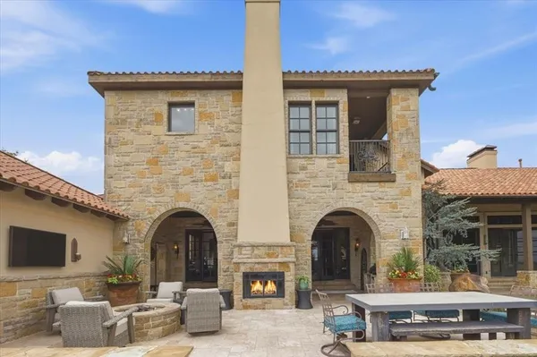 $3,590,000 | 250 Falcon Ridge, Aledo, TX 76008