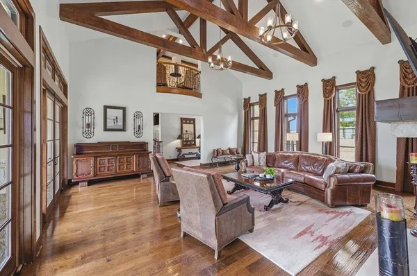 $3,590,000 | 250 Falcon Ridge, Aledo, TX 76008