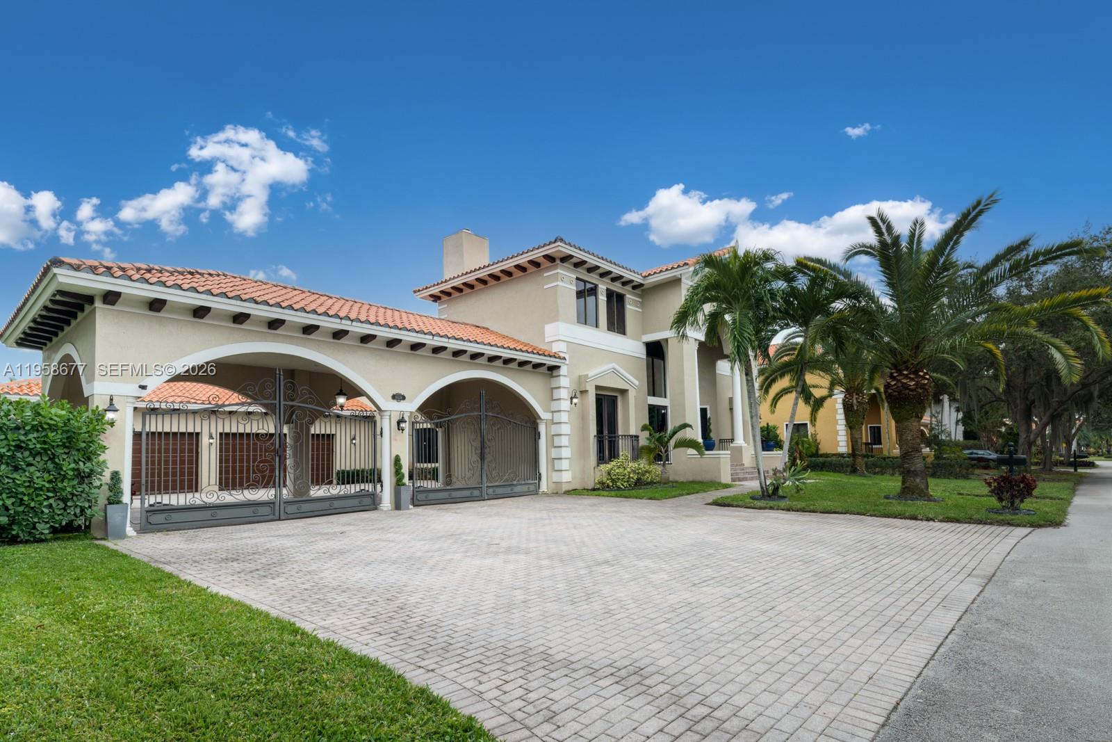 19339 Southwest 80th Court Cutler Bay, FL 33157 - Photo 3 of 71