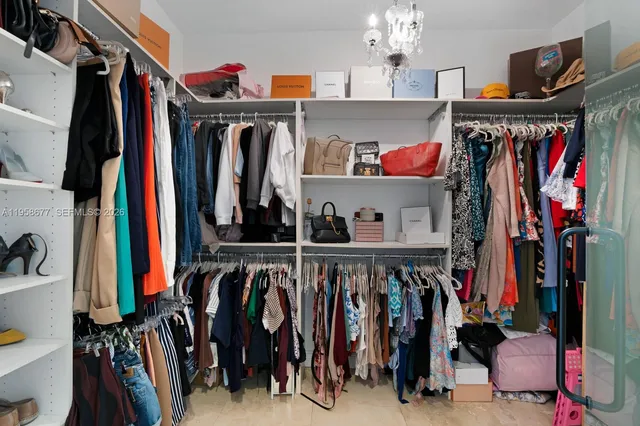 $2,000,000 | 19339 Southwest 80th Court, Cutler Bay, FL 33157