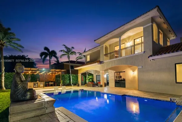 $2,000,000 | 19339 Southwest 80th Court, Cutler Bay, FL 33157