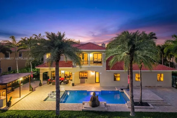 $2,000,000 | 19339 Southwest 80th Court, Cutler Bay, FL 33157