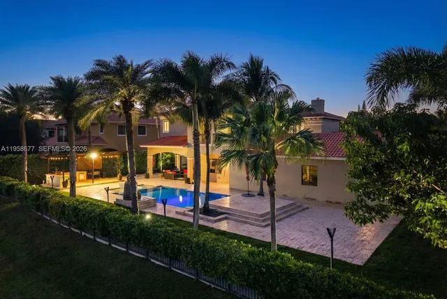 $2,000,000 | 19339 Southwest 80th Court, Cutler Bay, FL 33157