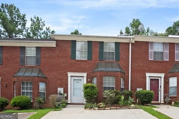 $1,625 | 5739 Windfall Lane, Unit 2, Lithonia, GA 30058