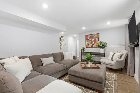 $675,000 | 73 Bartlett Road, Unit 1, Winthrop, MA 02152