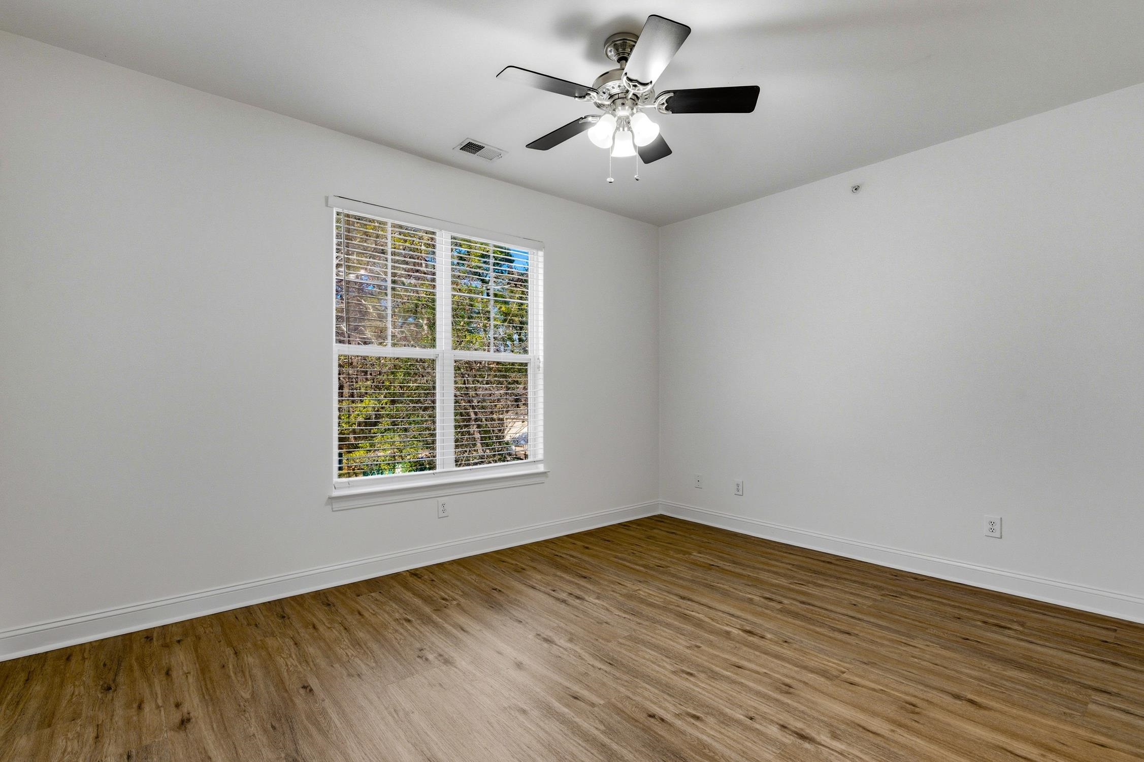 50 Turning Stone Boulelvard, Unit 5 Murrells Inlet, SC 29576 - Photo 11 of 16