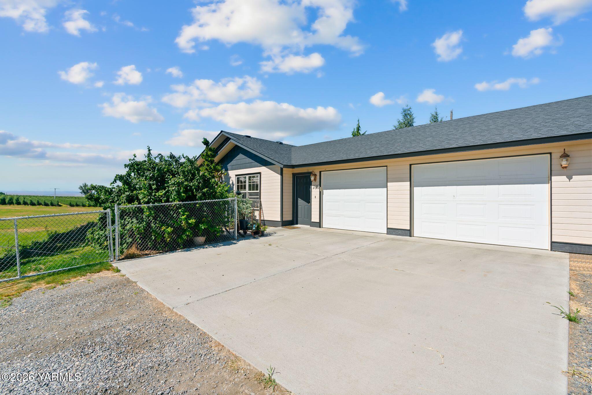 788 Zickler Road Zillah, WA 98953 - Photo 22 of 37 788 Zickler Rd-18