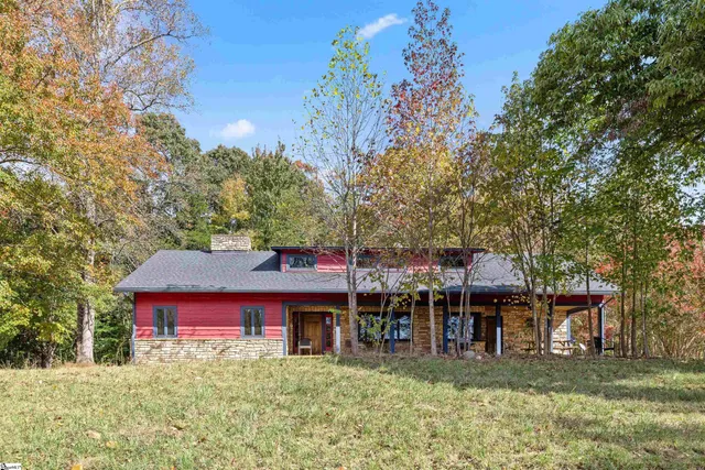 $2,500,000 | 1642 Smith Waldrop Road, Columbus, NC 28722