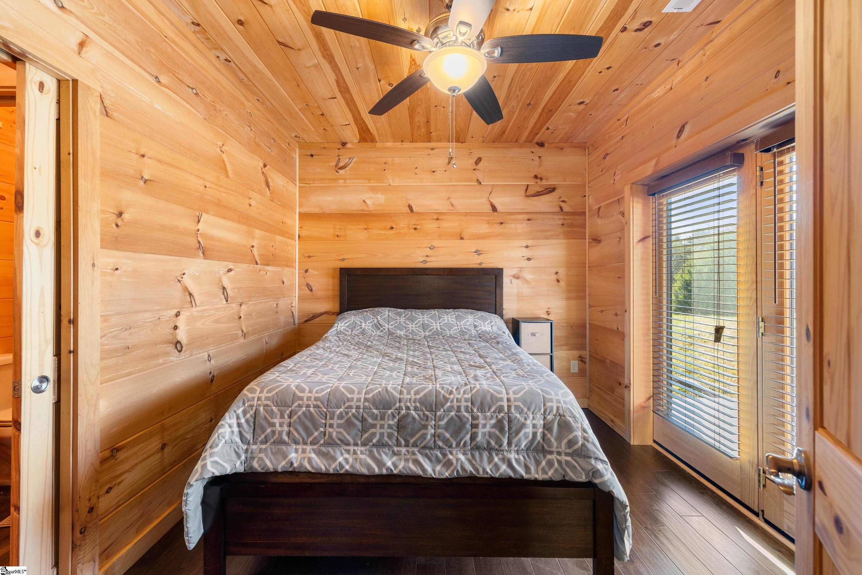 1642 Smith Waldrop Road Columbus, NC 28722 - Photo 8 of 33