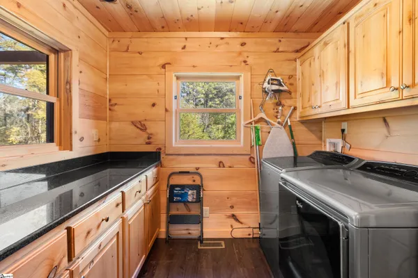 $2,500,000 | 1642 Smith Waldrop Road, Columbus, NC 28722