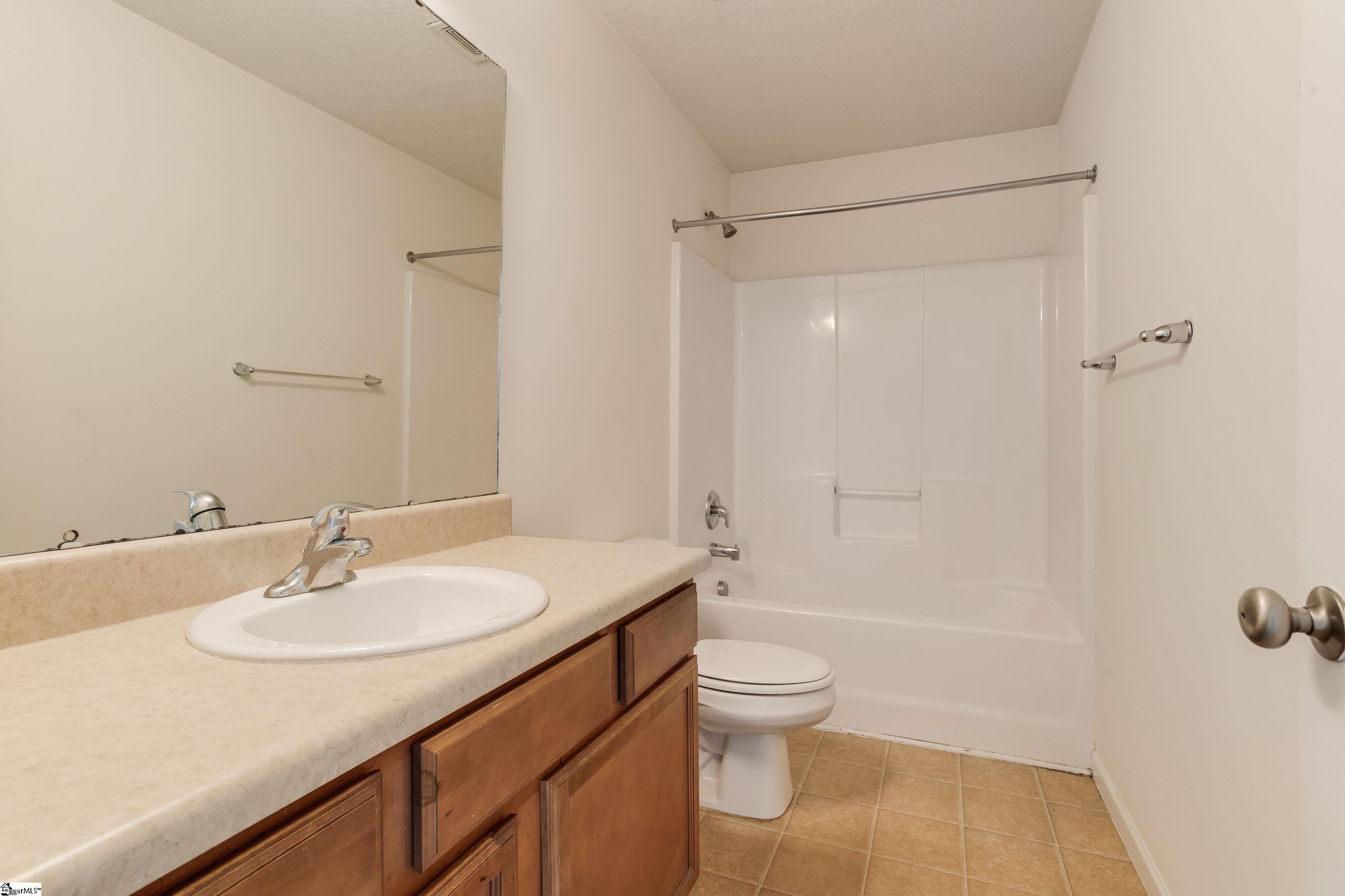 485 Hipps Road Simpsonville, SC 29680 - Photo 25 of 36