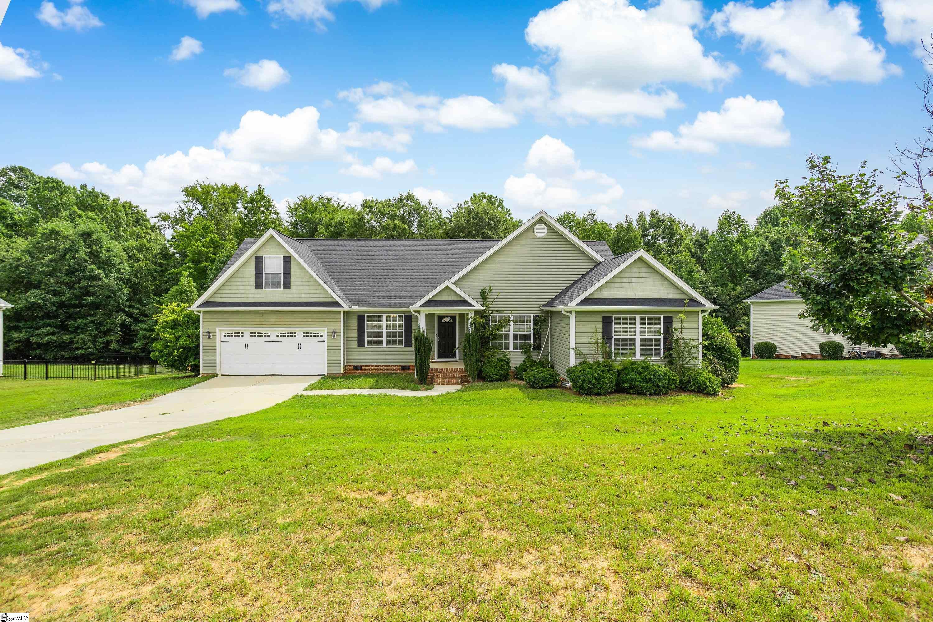 485 Hipps Road Simpsonville, SC 29680 - Photo 3 of 36