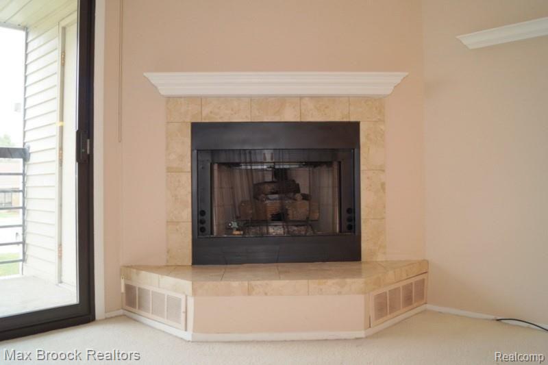 30414 Orchard Lake Road, Unit 7 Farmington, MI 48334 - Photo 6 of 22